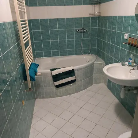 Nové údolí Pensión 3*